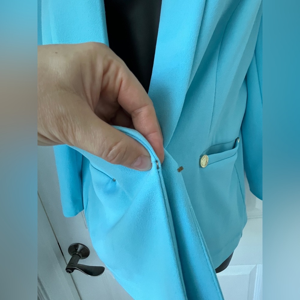 Anne Klein Sky Blue Jacket with Gold Accent size L - Picture 4 of 14